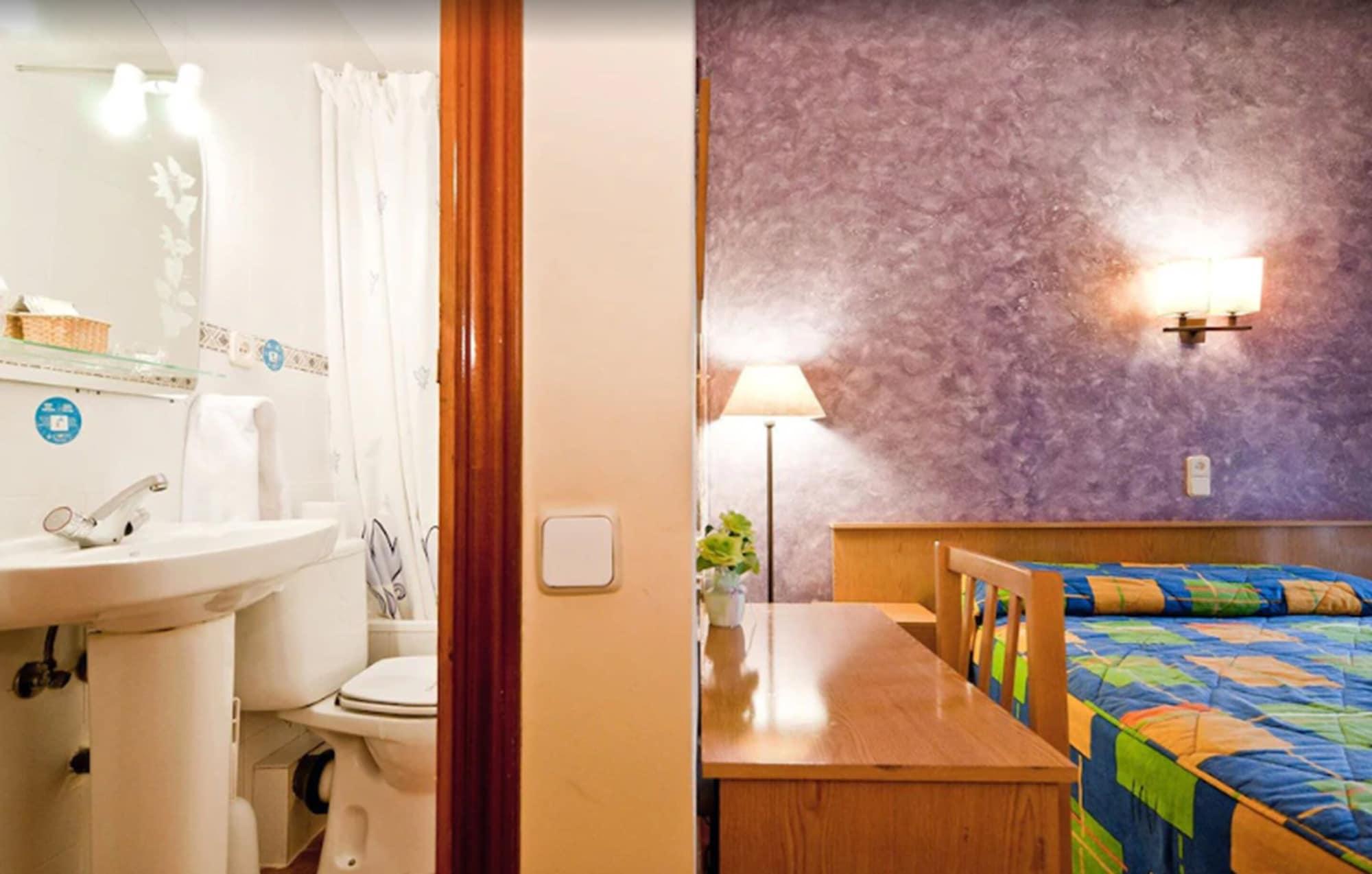 Hostal Oporto Madrid Extérieur photo